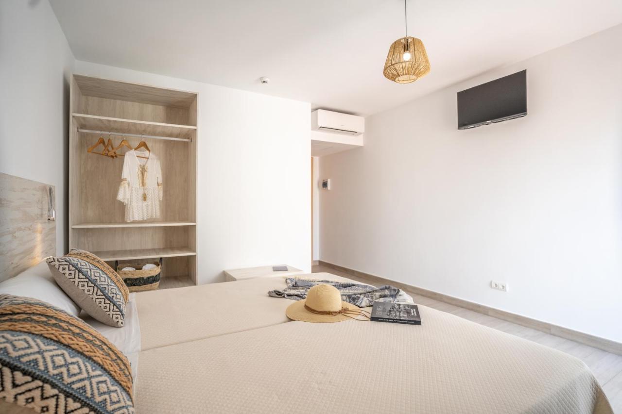 Hostal Rosell Boutique Sant Antoni de Portmany Extérieur photo