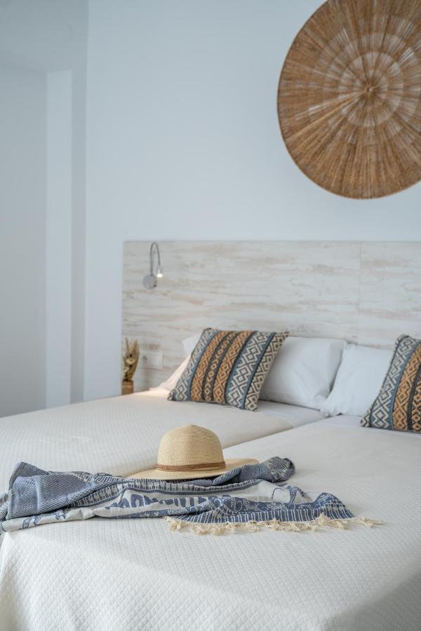 Hostal Rosell Boutique Sant Antoni de Portmany Extérieur photo